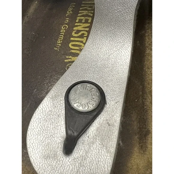 Birkenstock GIZEH Toe-Post Flat Sandals EU 39 Womens 8 Pewter Silver Birko-Flor - Picture 4 of 8